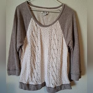 Lucky Lotus xl sweater top